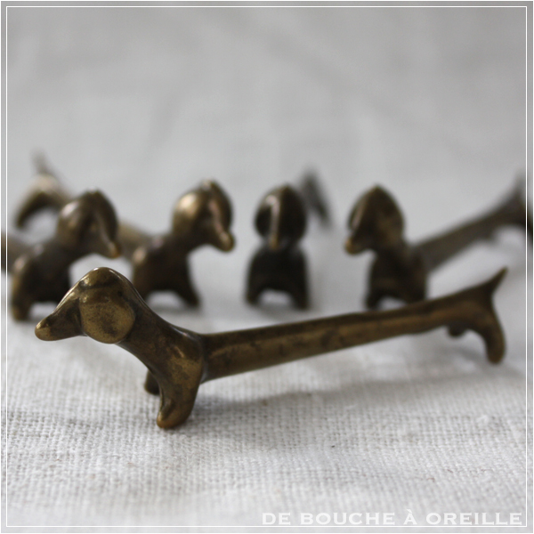 porte-couteau ナイフレスト 箸置き 犬 ダックスフント 真鍮 フランスアンティーク